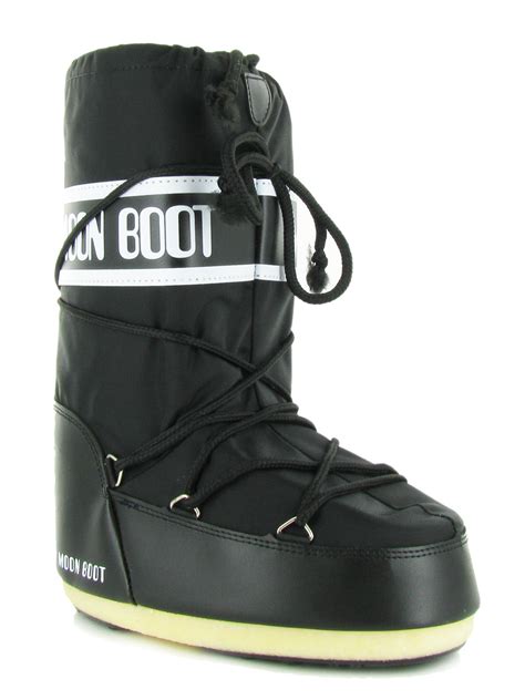 buy moon boots online.